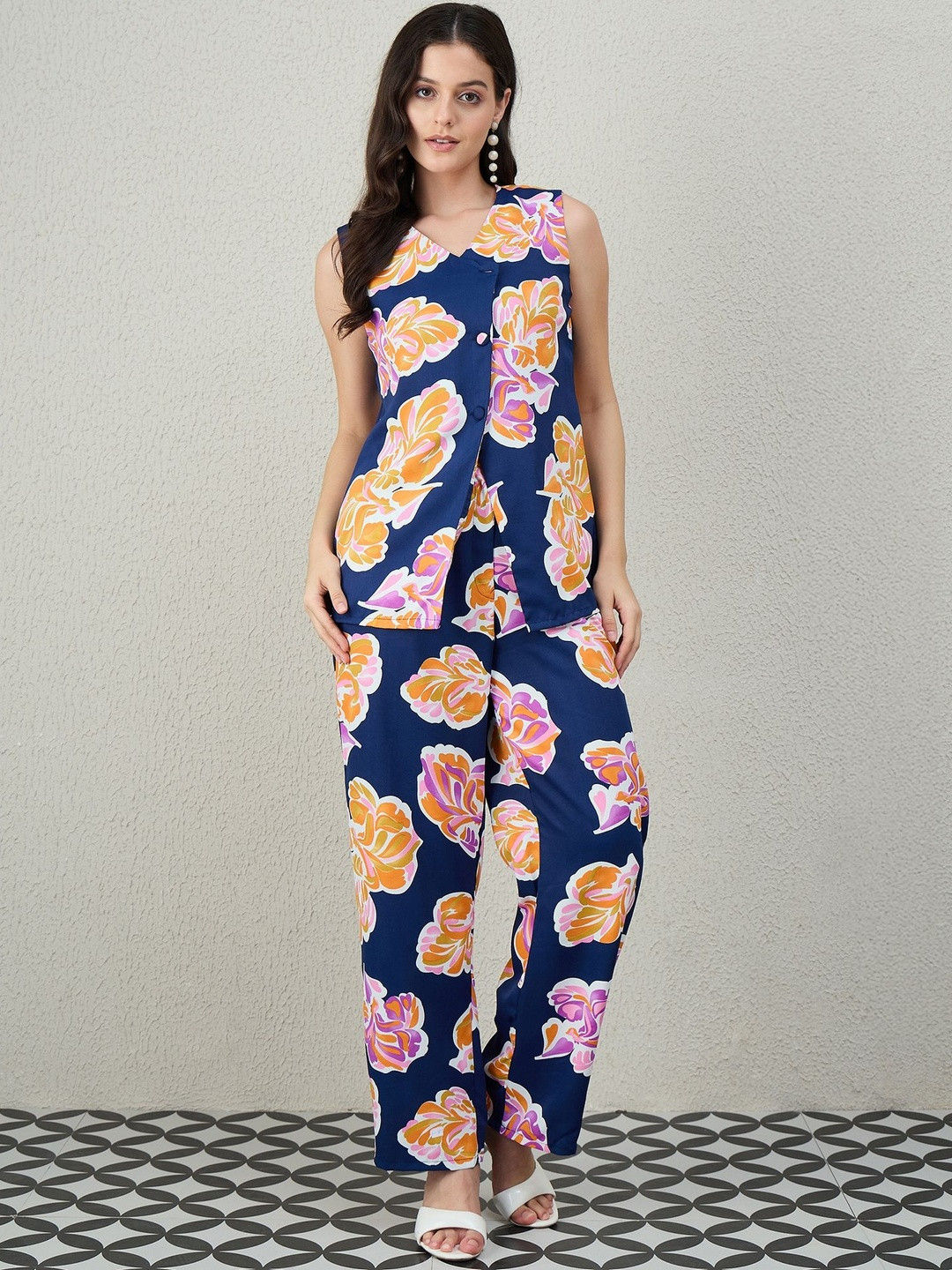 Kibo Printed V-Neck Vest Top With Trousers