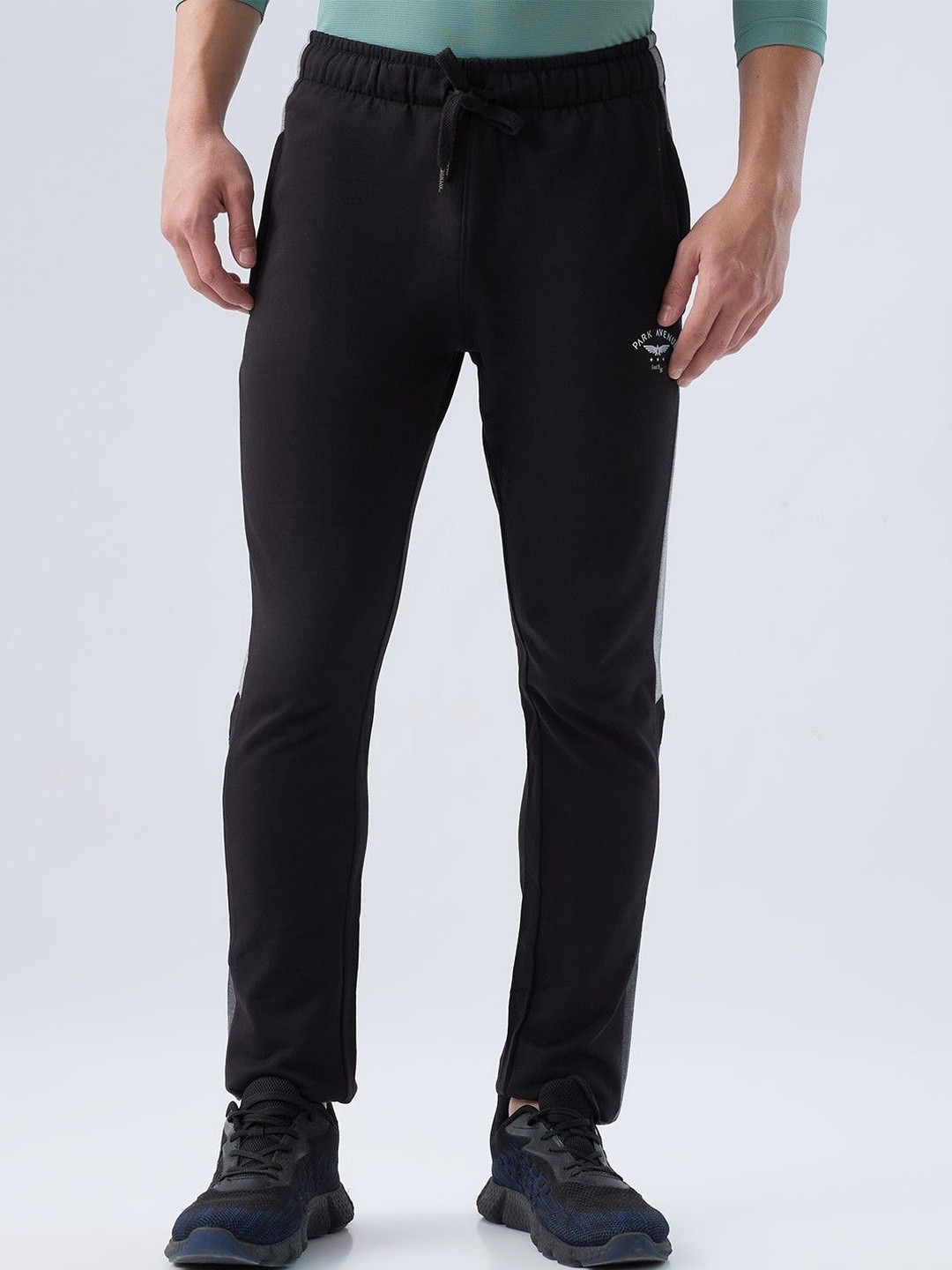 Park Avenue Men Side Stripes Cotton Mid-Rise Track Pants With Pockets