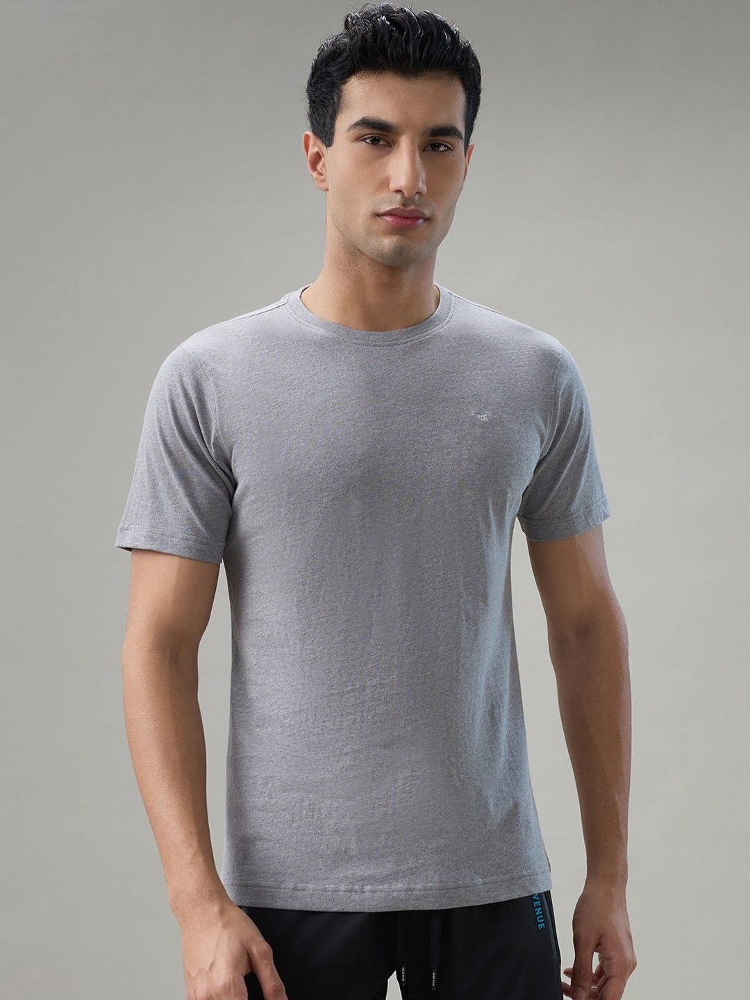 Park Avenue Round Neck Short Sleeves Casual T-shirt