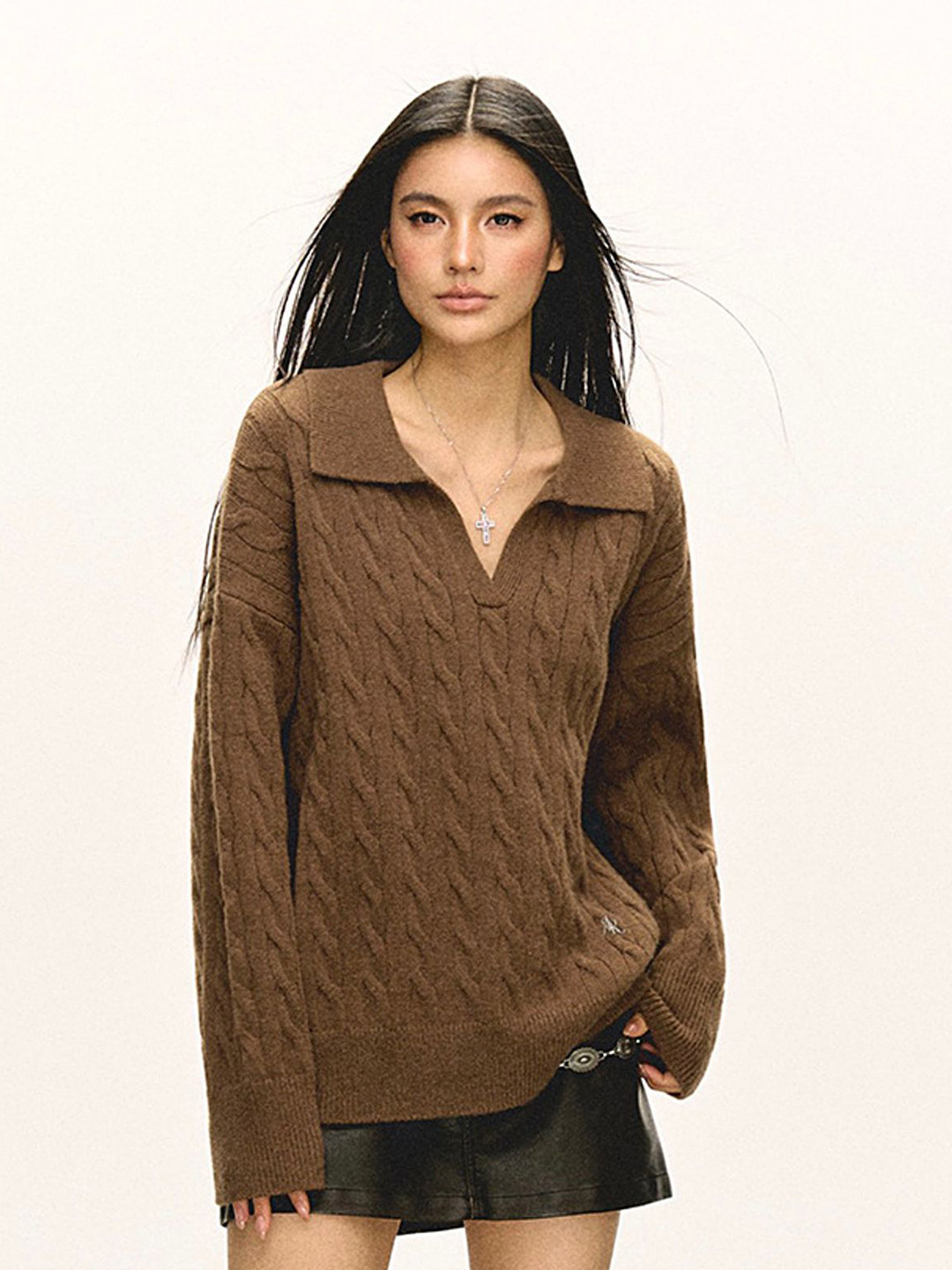 LULU & SKY Cable Knit V-Neck Collar Sweater