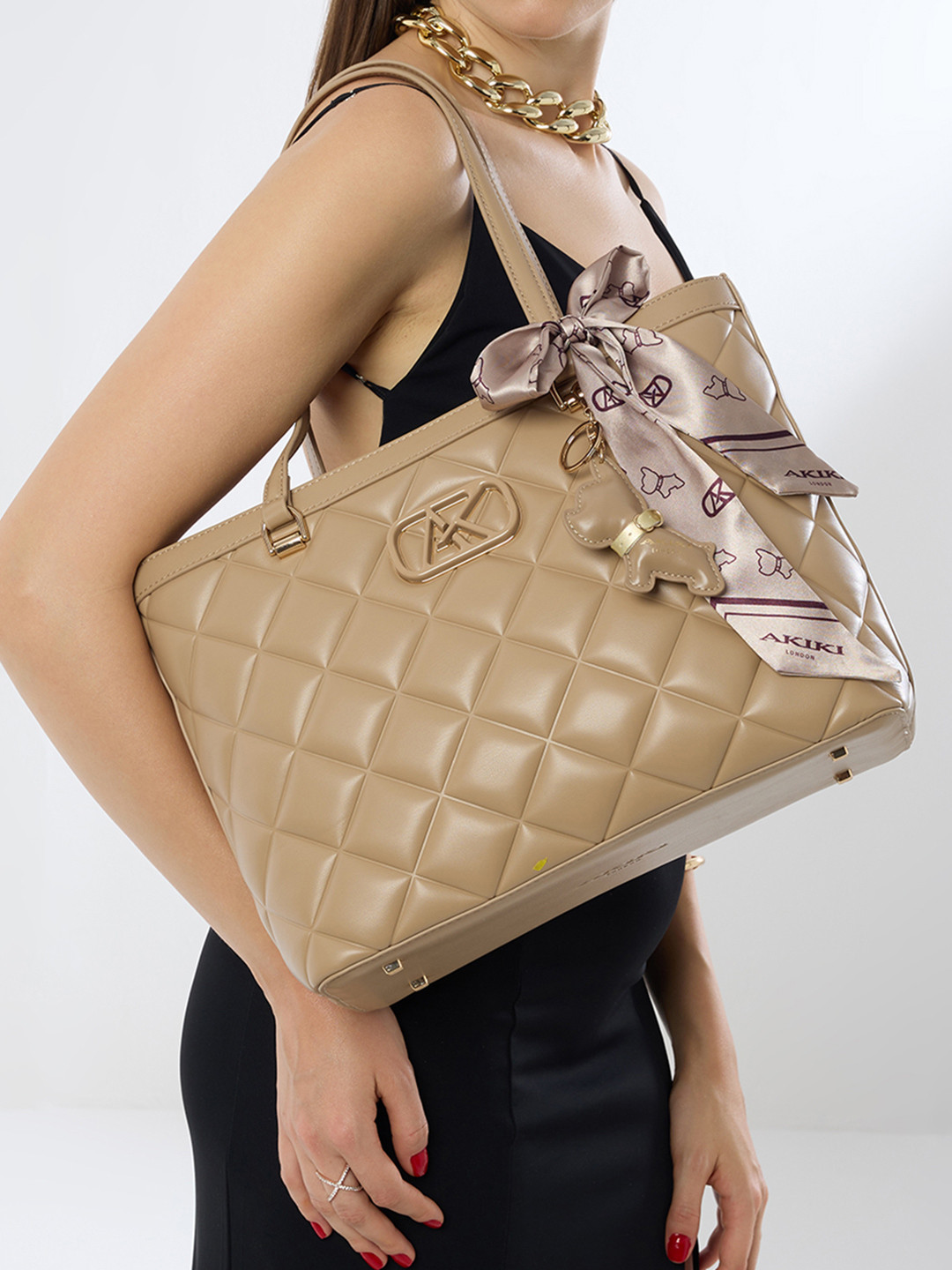 Akiki London Women Vauxhall Textured Structured Quilted Leather Shoulder Bag