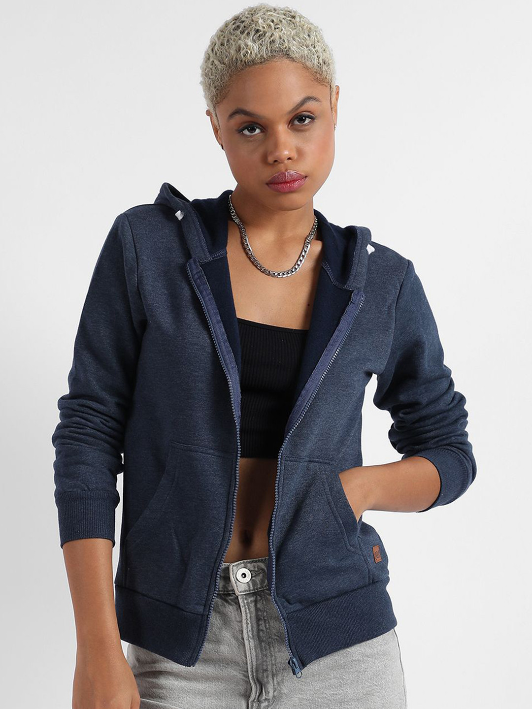 Campus Sutra Women Hooded Full Sleeves Front-Open Sweatshirt