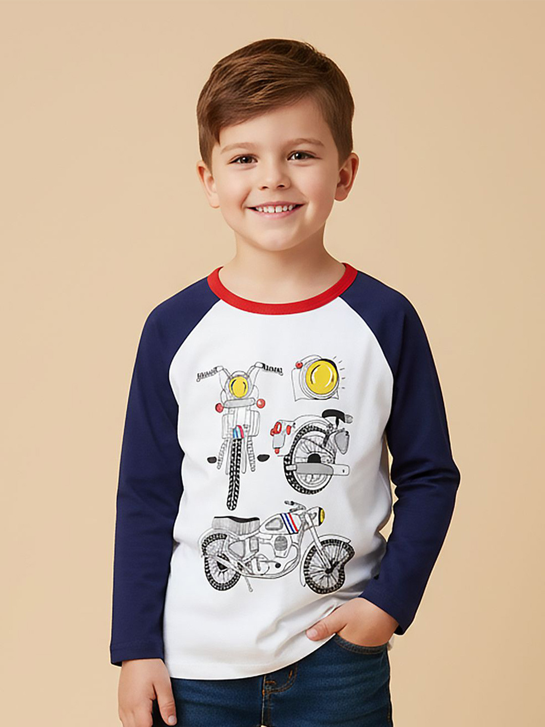 INCLUD Christmas Boys Graphics Printed Round Neck Long Sleeves T-shirt