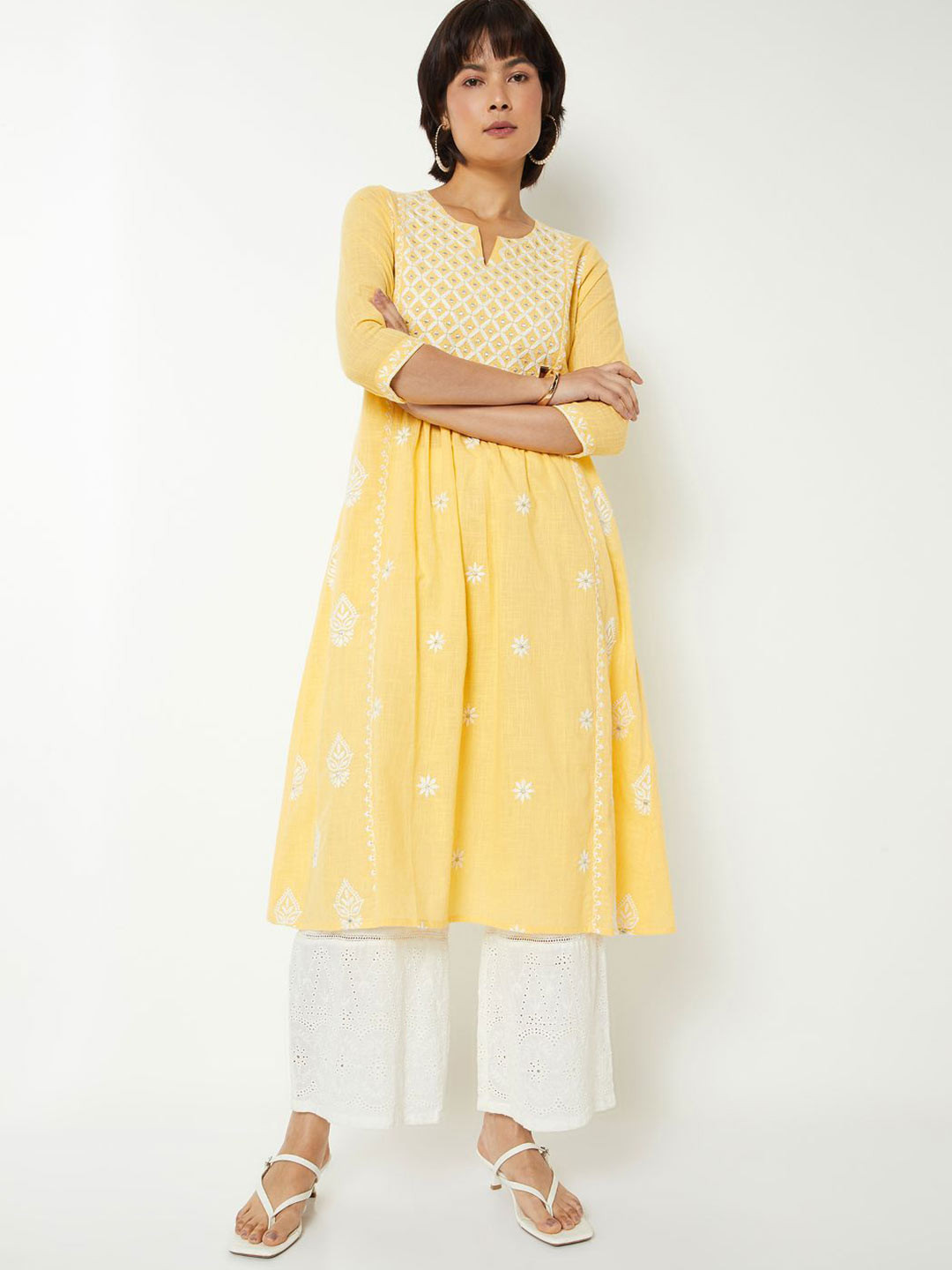 max Women Yoke Design Flared Sleeves Chikankari Anarkali Kurta