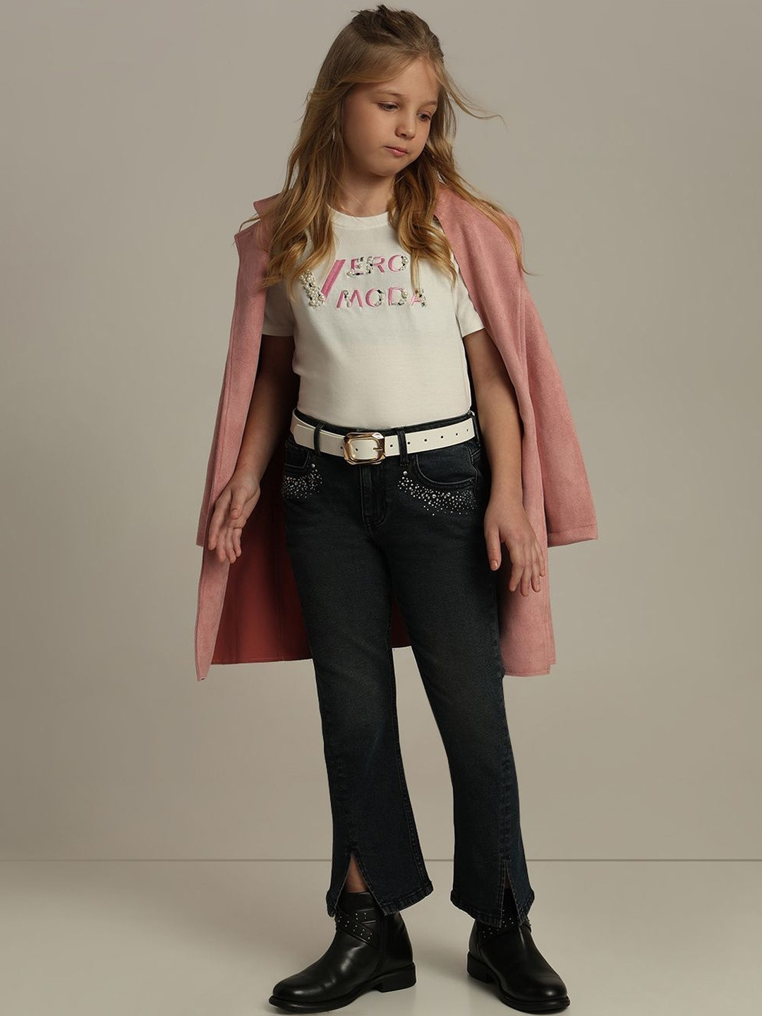 Vero Moda Girls Bootcut Mid-Rise Light Fade Stretchable Jeans