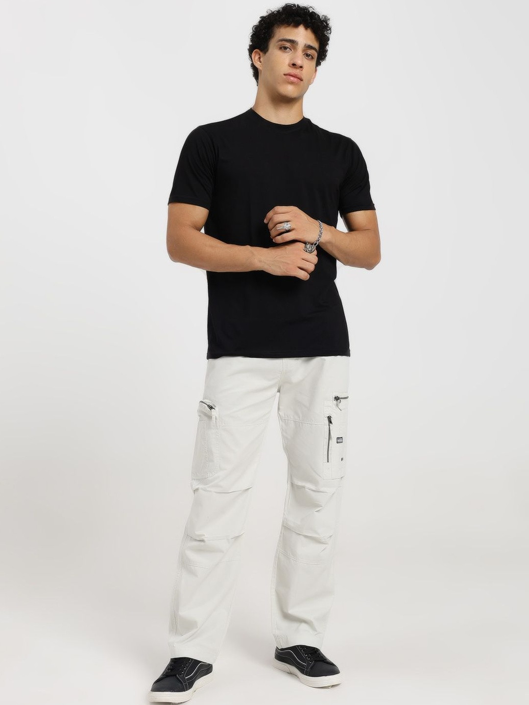 SAINT JONES Men Original Relaxed Fit Mid-Rise Cargo Trousers