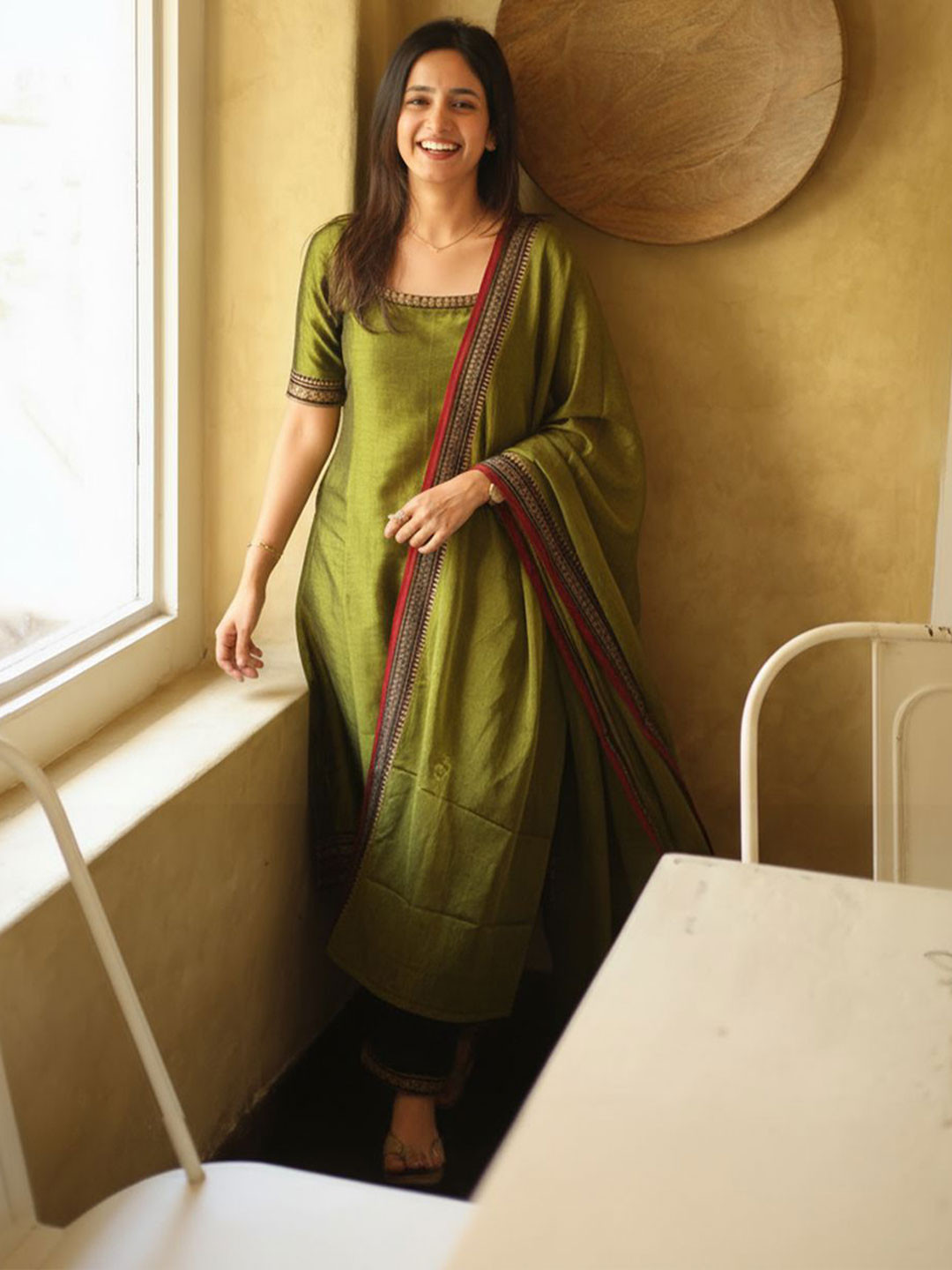 Aaghnya Women Kurta