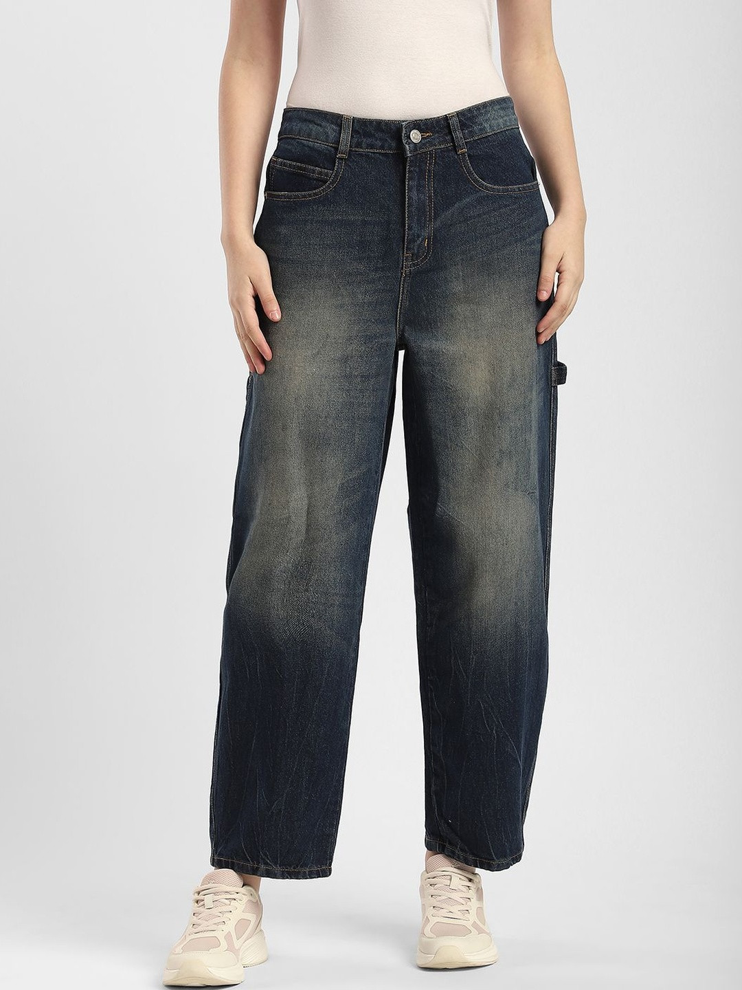 R&B Women Relaxed Fit Mid-Rise Heavy Fade Coated Jeans