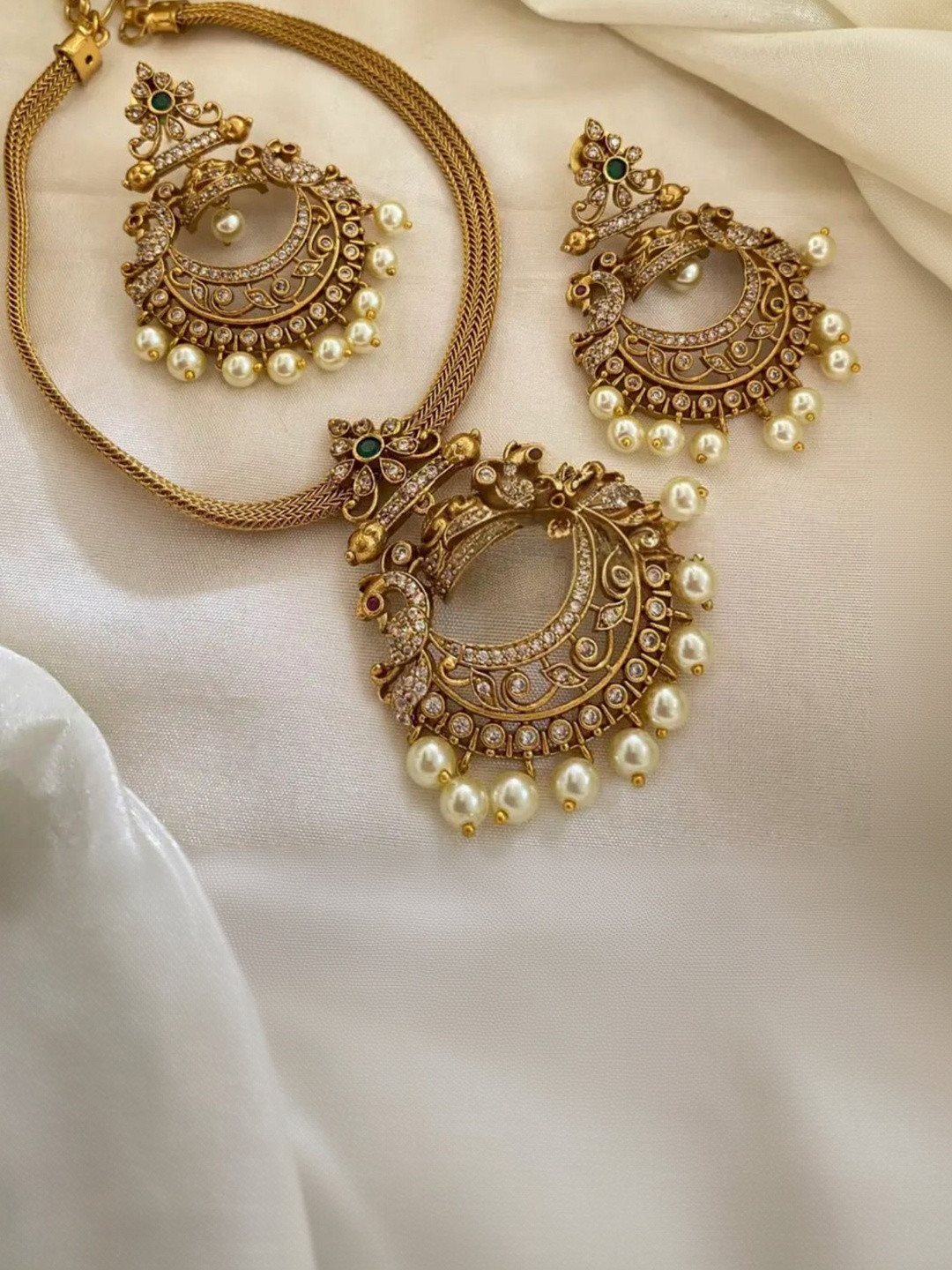 Super Weston Gold-Plated American Diamond Stone-Studded & Beaded Jewellery Set