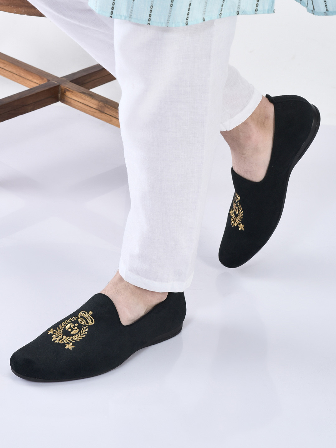 FAUSTO Men Black Embroidered Velvet Loafers