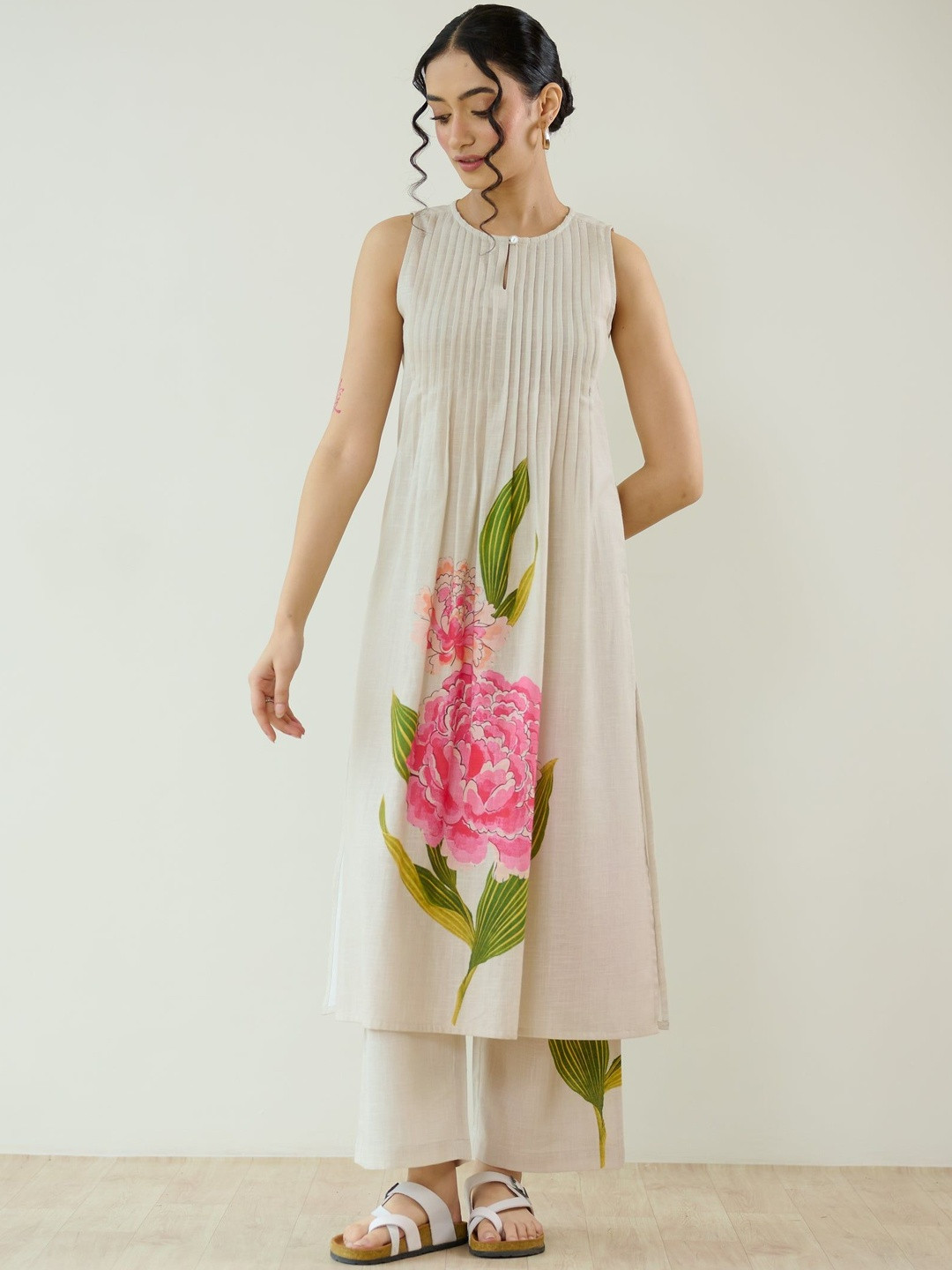 Rustorange Belle Floral Printed Sleeveless Pleated Pure Cotton Kurta With Palazzo