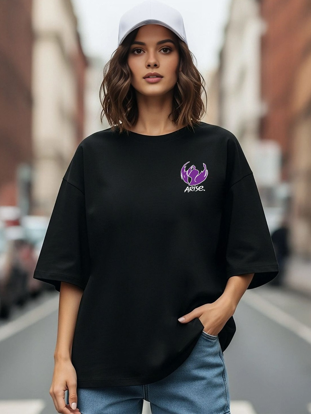 BENNY BROOKS Women Solo Leveling Anime Printed Drop-Shoulder Sleeves Cotton T-shirt