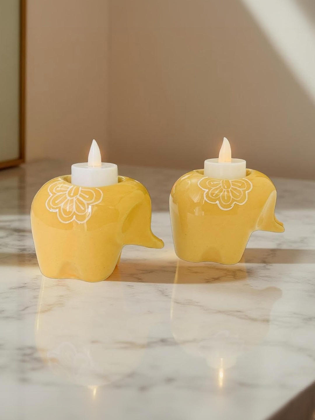 Lupaava Set of 2 Yellow & White Floral Print Elephant Ceramic Tealight Candle Holders