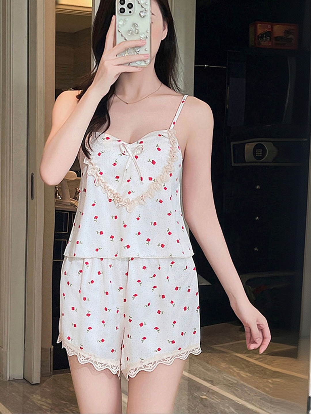 LULU & SKY Women Printed Night suit