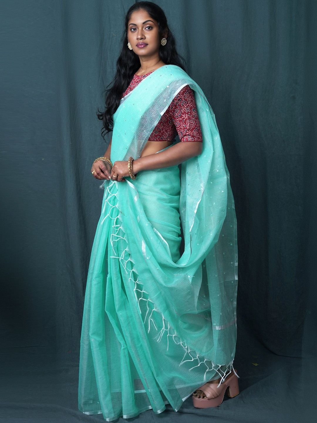 Unnati Silks Solid Pure Mirror Work Handloom Kota Saree