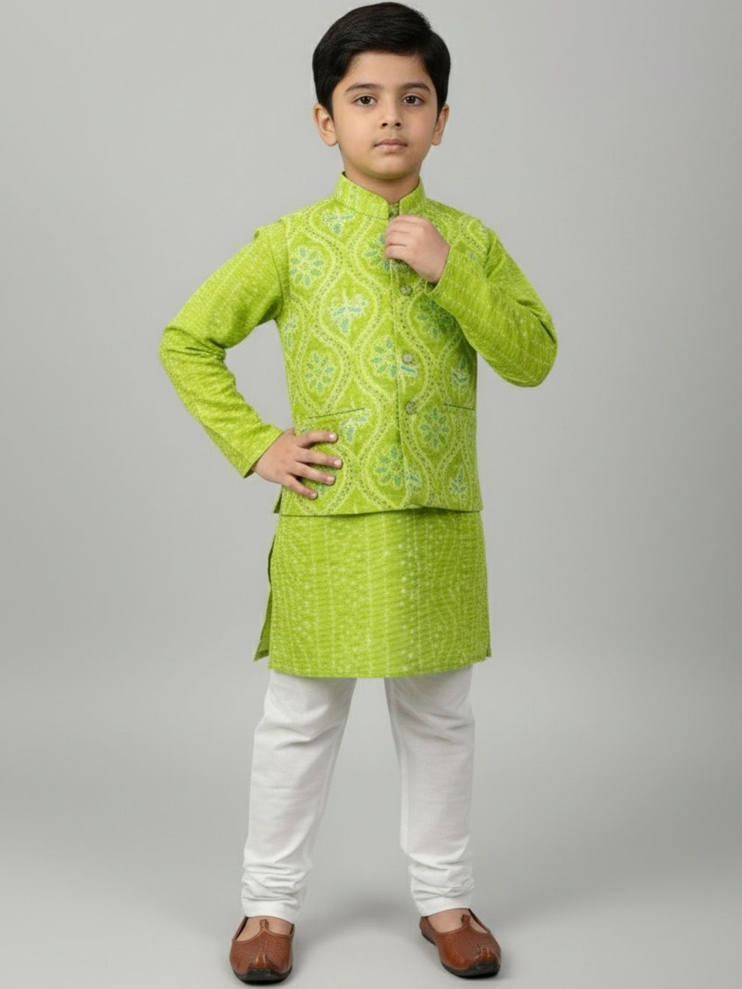 Sangria Boys Bandhani Printed Pure Cotton Straight Kurta & Trousers With Nehru Jacket