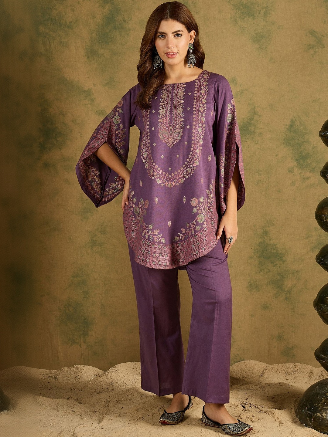 HK colours of fashion Self Design Round Neck Tunic With Trouser