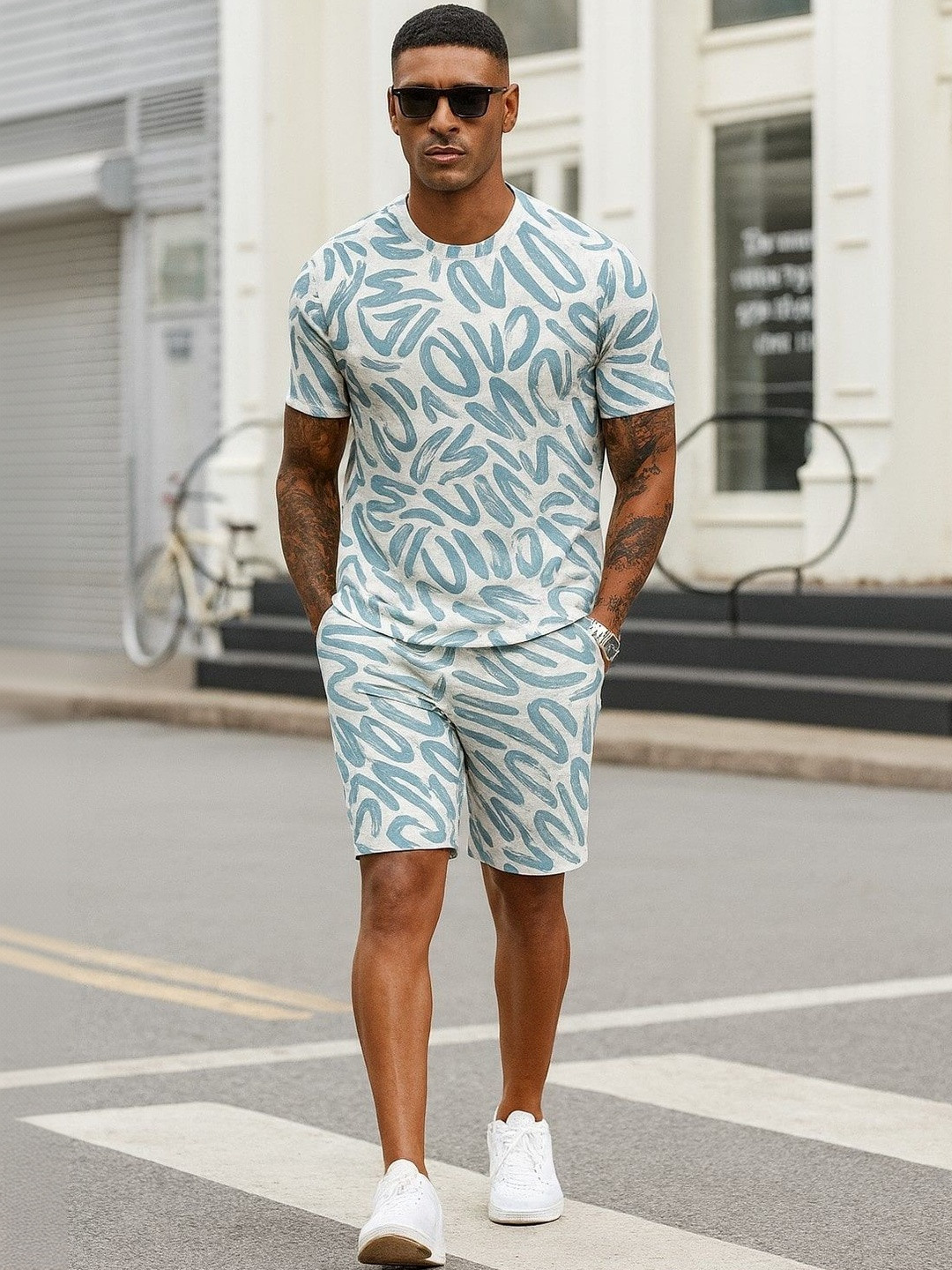 CHROME & CORAL Printed Round Neck T-Shirt With Shorts