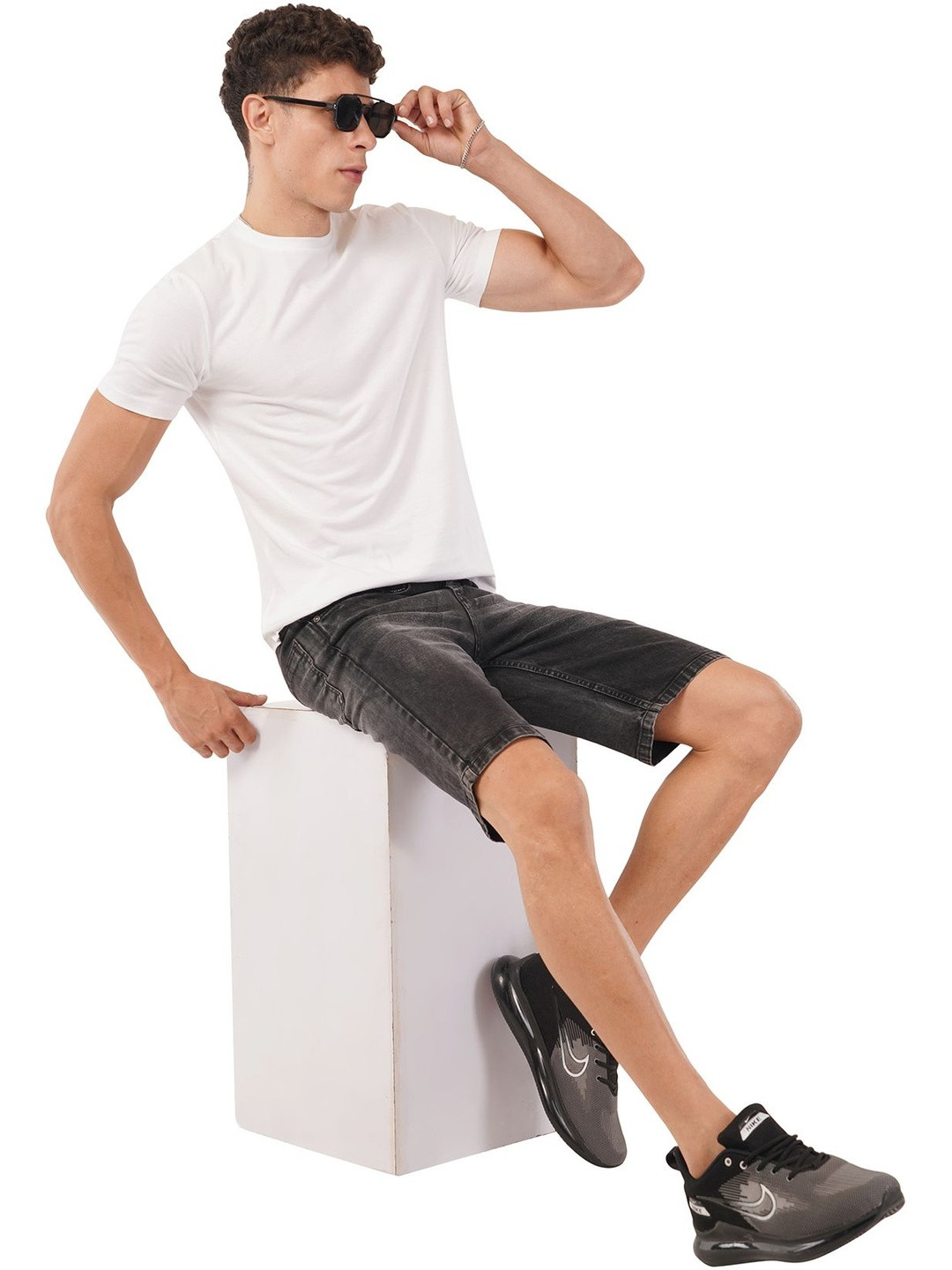 VRONE Men Denim Denim Shorts