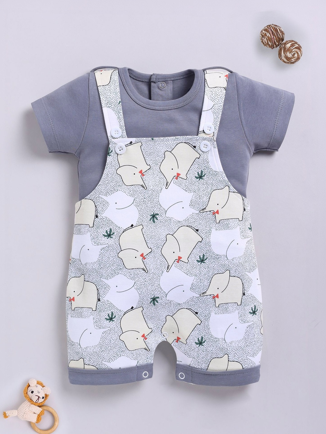 BABY GO Infants Printed Cotton Round Neck Short Sleeves Dungaree With T-Shirt