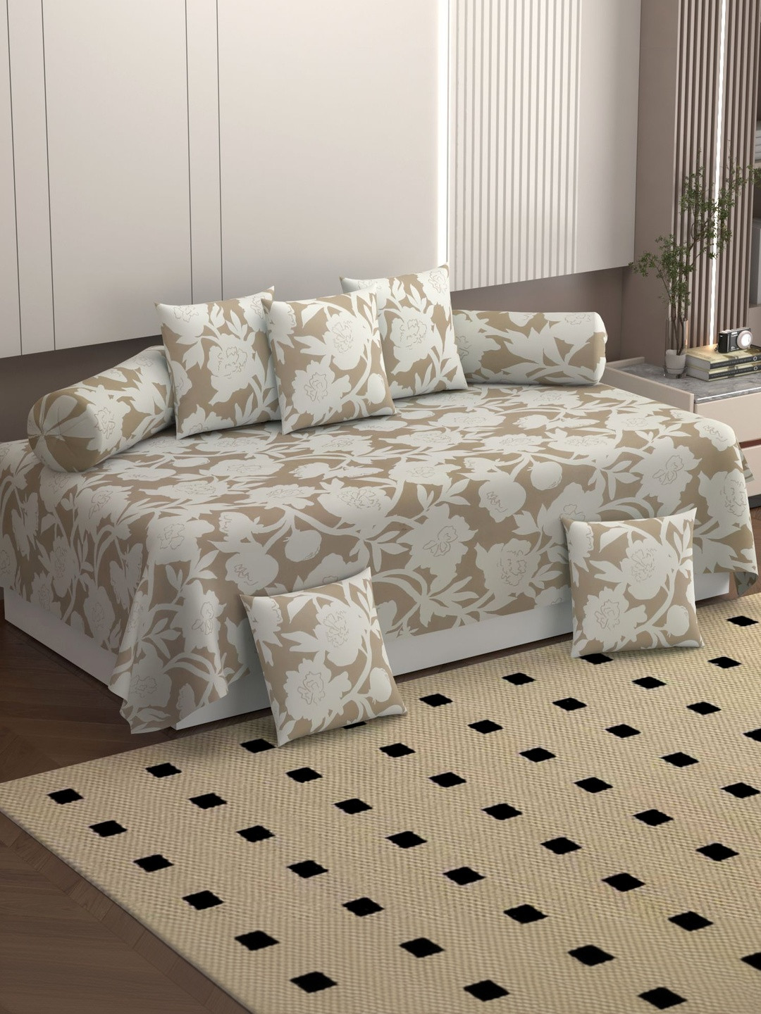 BELVOSTUM 8-Pcs Cream Printed Superfine Cotton Bedsheet With Bolster & Cushion Covers