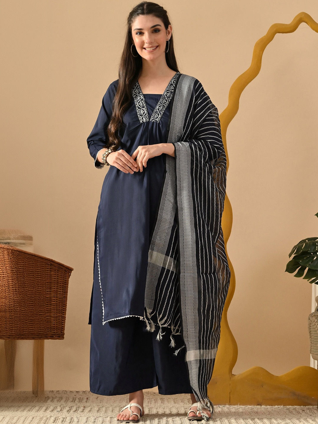 VAALI Yoke Design Embroidered Square Neck Straight Kurta With Palazzos & Dupatta