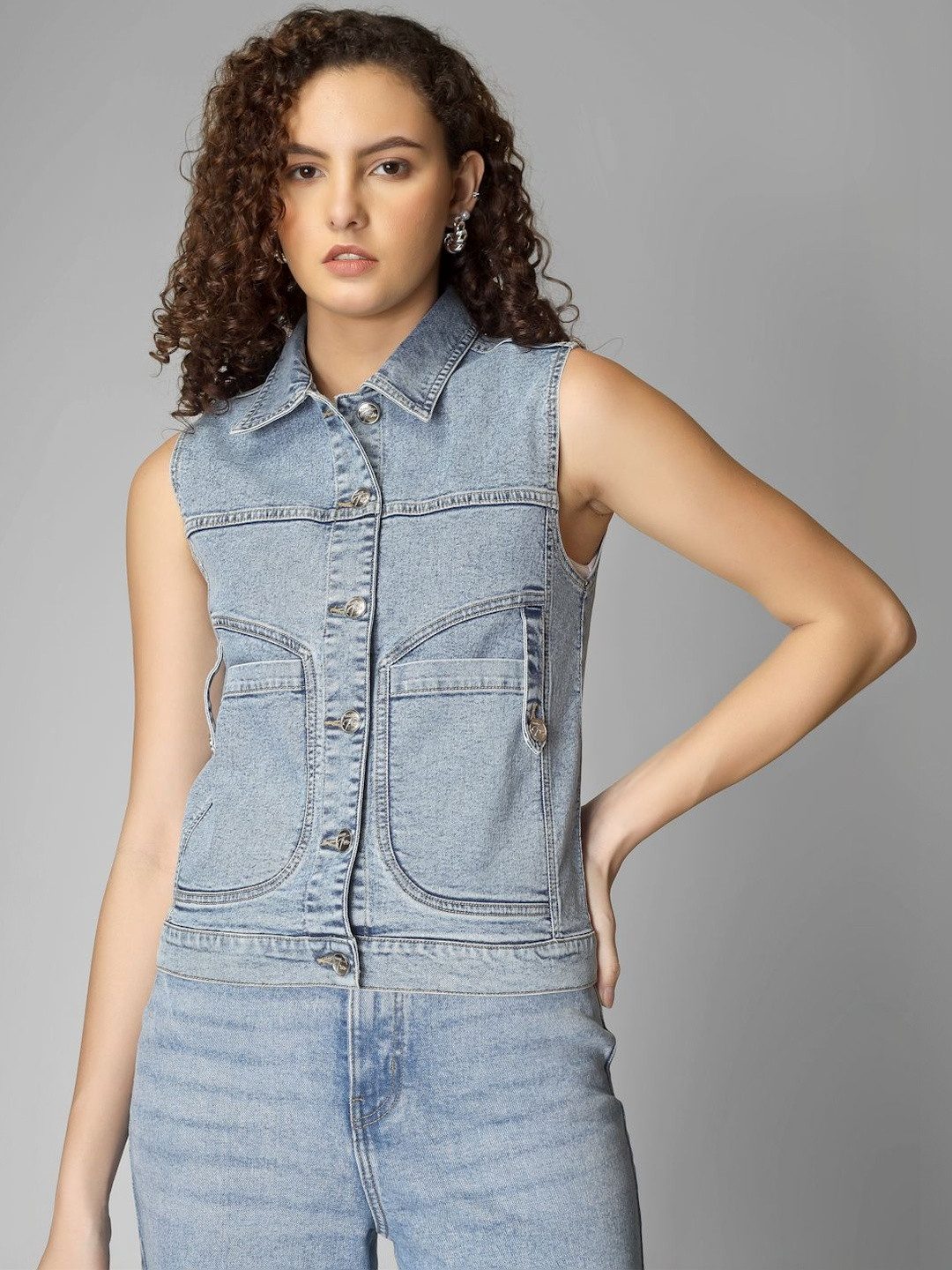 COSMIC TRIO Women Washed Denim Jacket