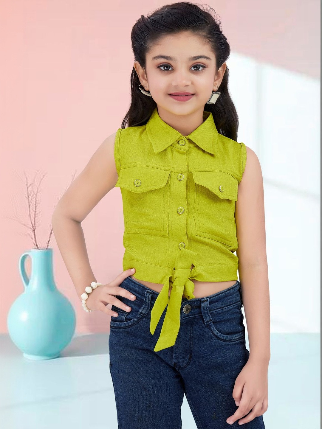 Lei-Chie Girls Sleeveless Shirt Style Top