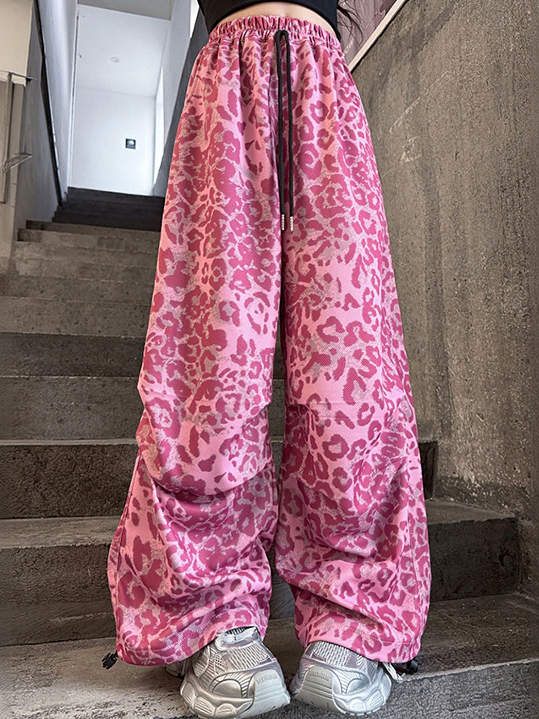 LULU & SKY Girls Leopard Printed High-Rise Wide Pants