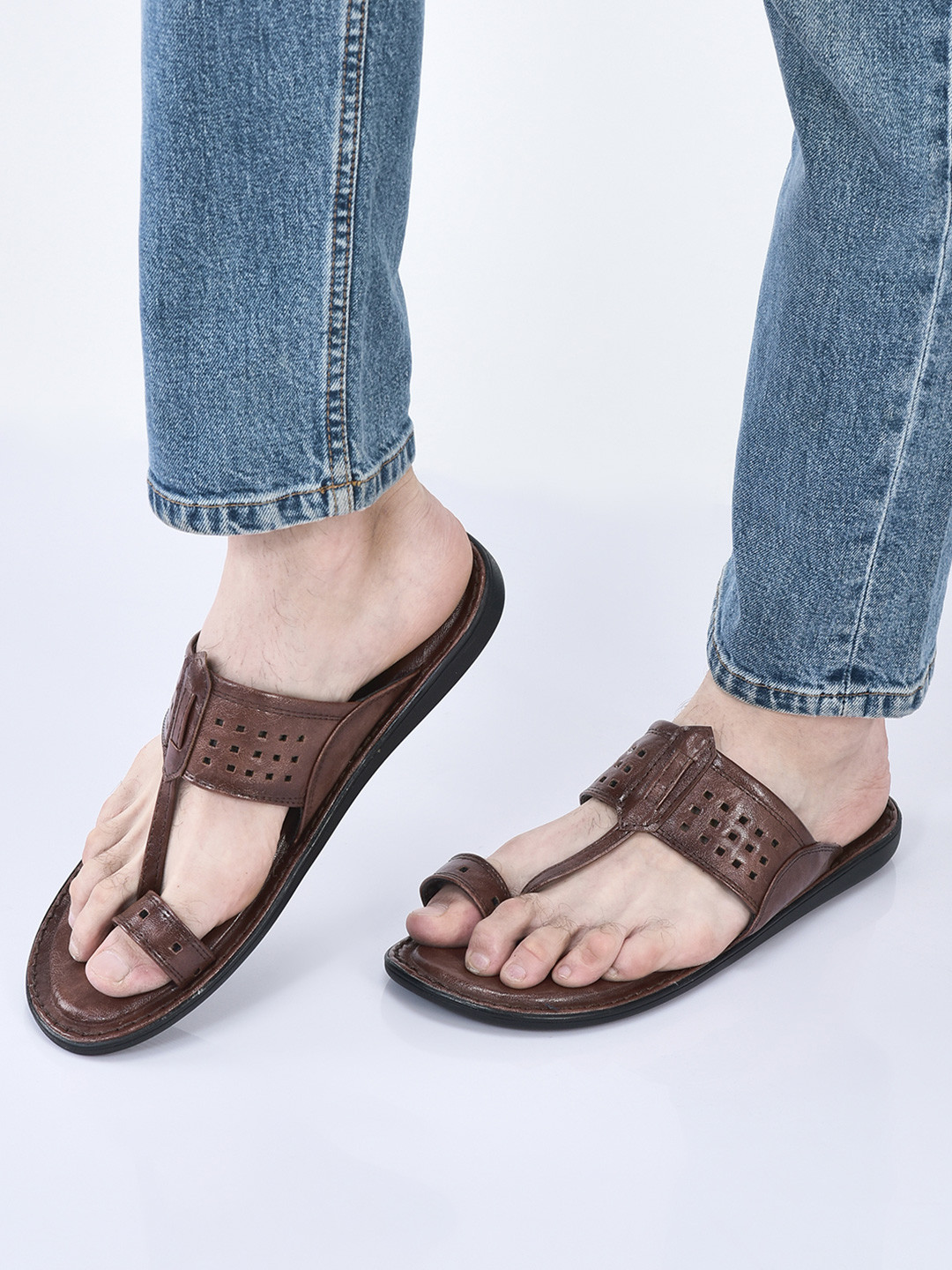 FAUSTO Men Outfit Kolhapuri Toe Ring Strap Ortho Ultra Lightweight Slip On Sandals