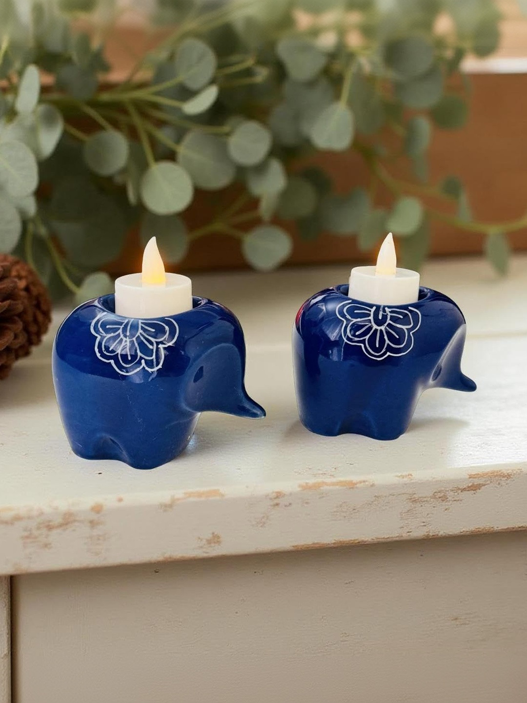 Lupaava Blue 2 Pieces Elephant Shaped Ceramic Tealight Candle Holders