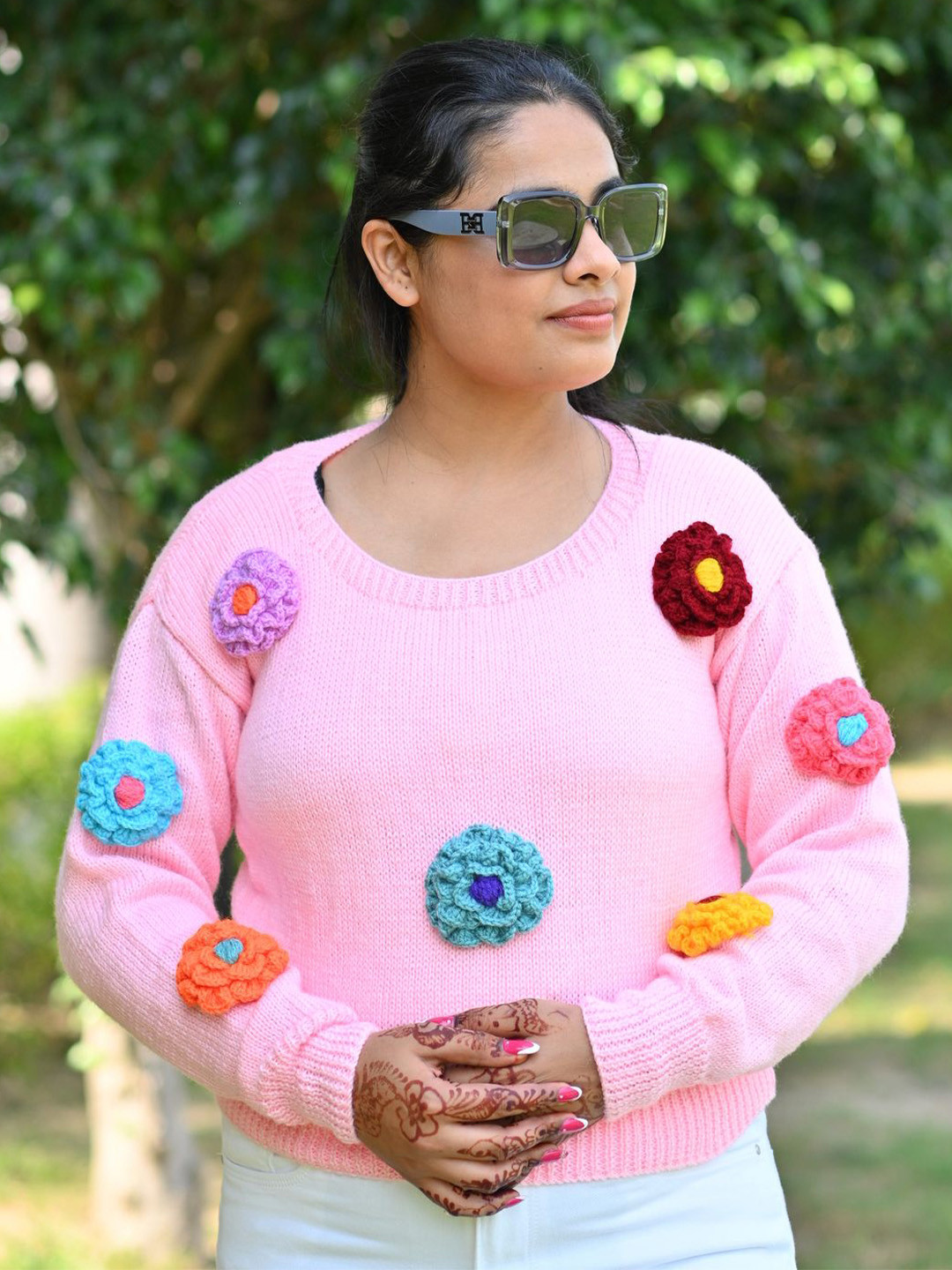 WINDROP SOLUTIONS Women Pullover with Applique Detail