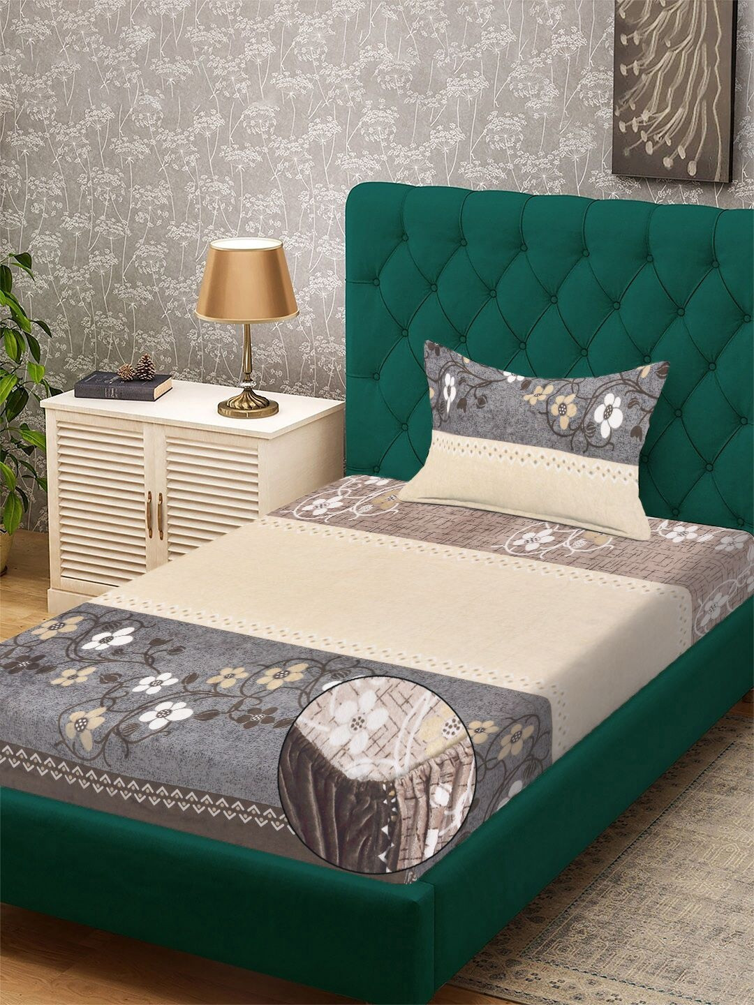 KLOTTHE Brown Floral Woolen 300 TC Single Fine Bedsheet With Pillow Covers - 88 x 59 In