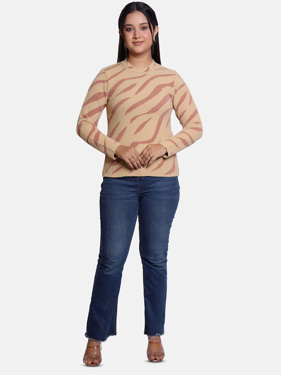 DressBerry Women Animal Printed Pullover with Fuzzy Detail