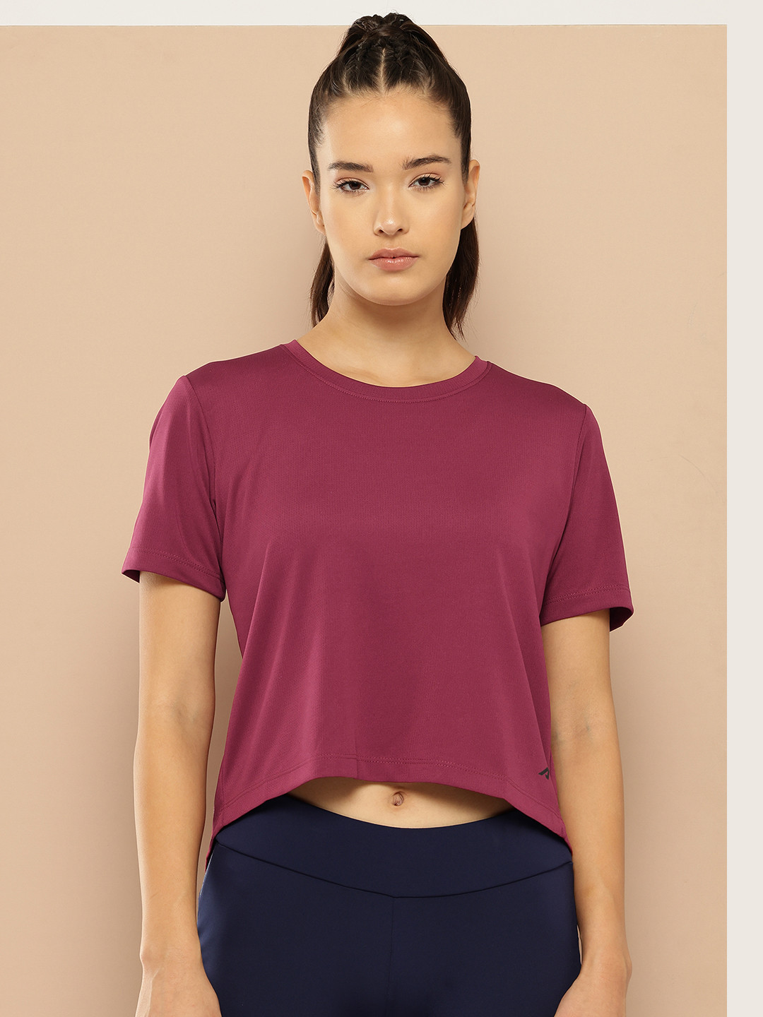 Alcis Round Neck Perforated T-shirt With Open Hem At Back