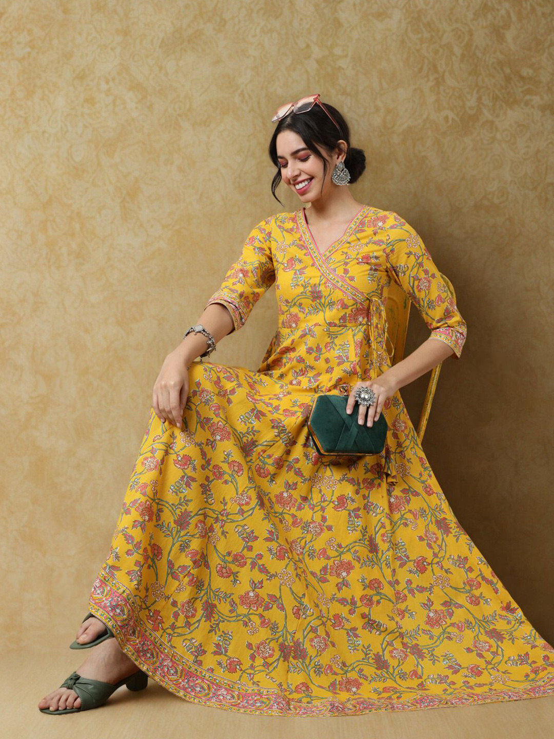 Sa Rasa Women Floral Printed Indie Florals Anarkali Kurta