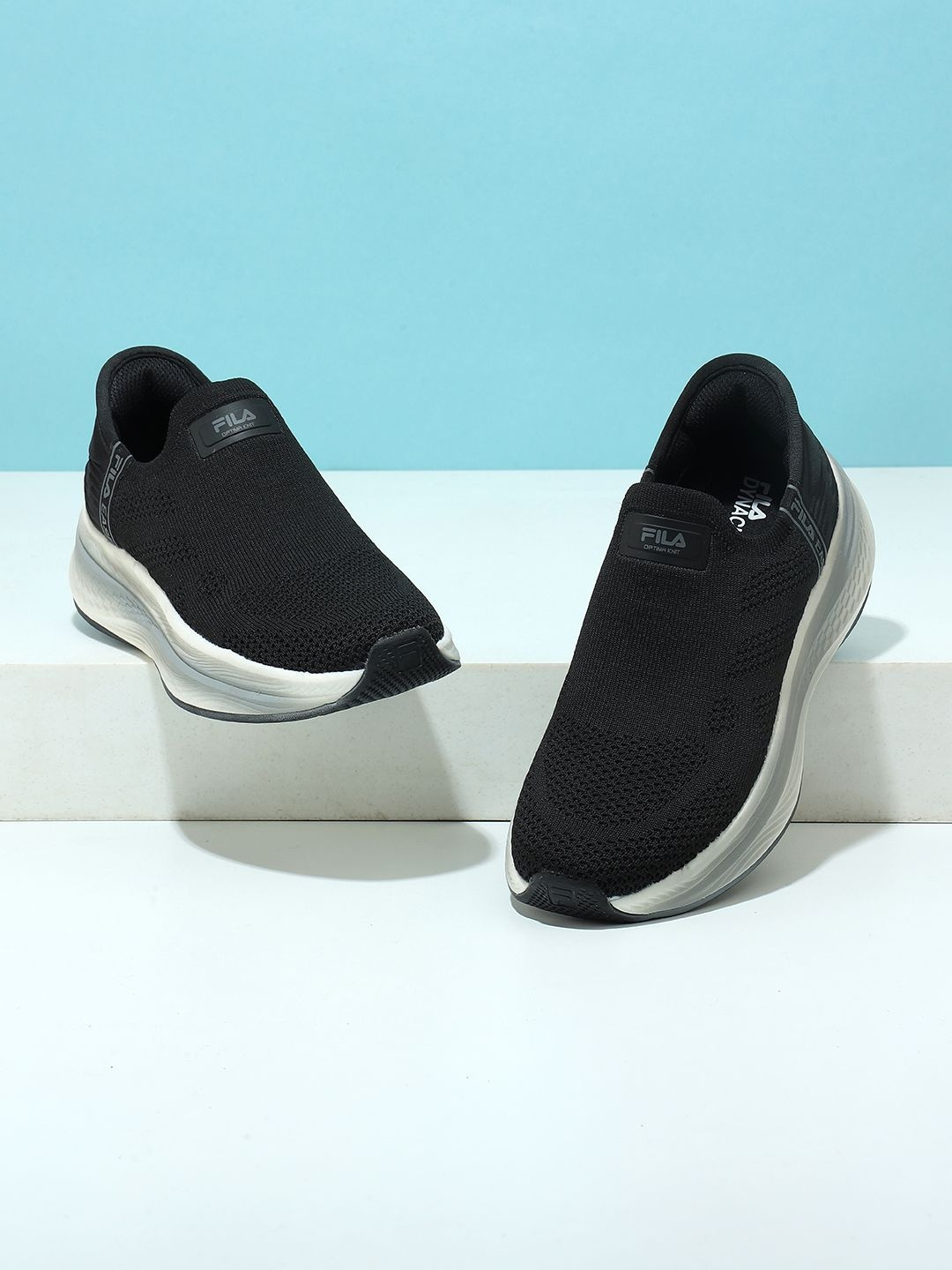 FILA Men Walking Non-Marking Shoes