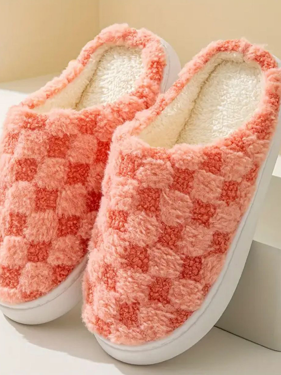 INDUS CLOUD Women Colourblocked Room Slippers