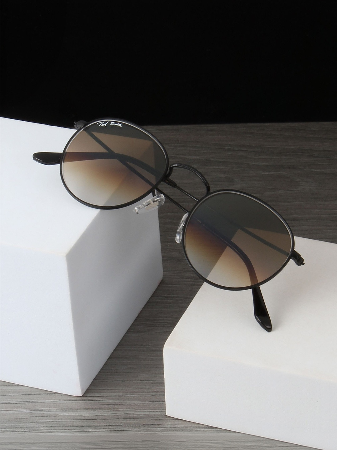 Ted Smith Unisex Round Black-Brown Graded UV Protected Sunglasses With Glass Lenses