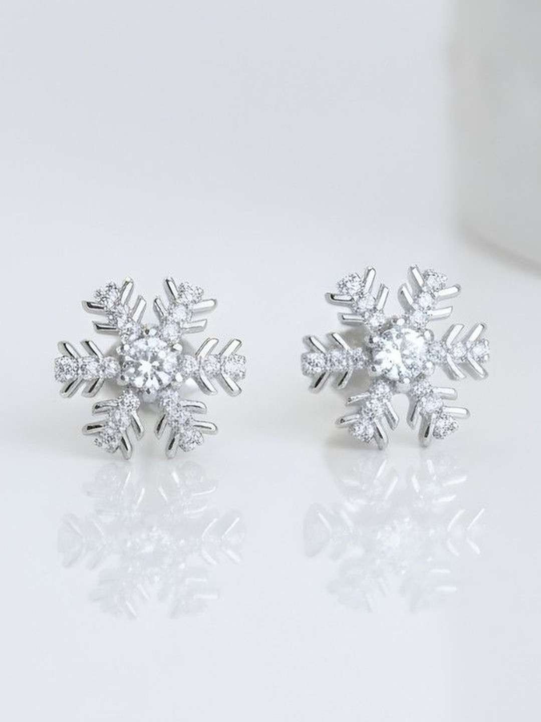 DEVASHREE 925 Sterling Silver Rhodium-Plated Winter Snow Studs