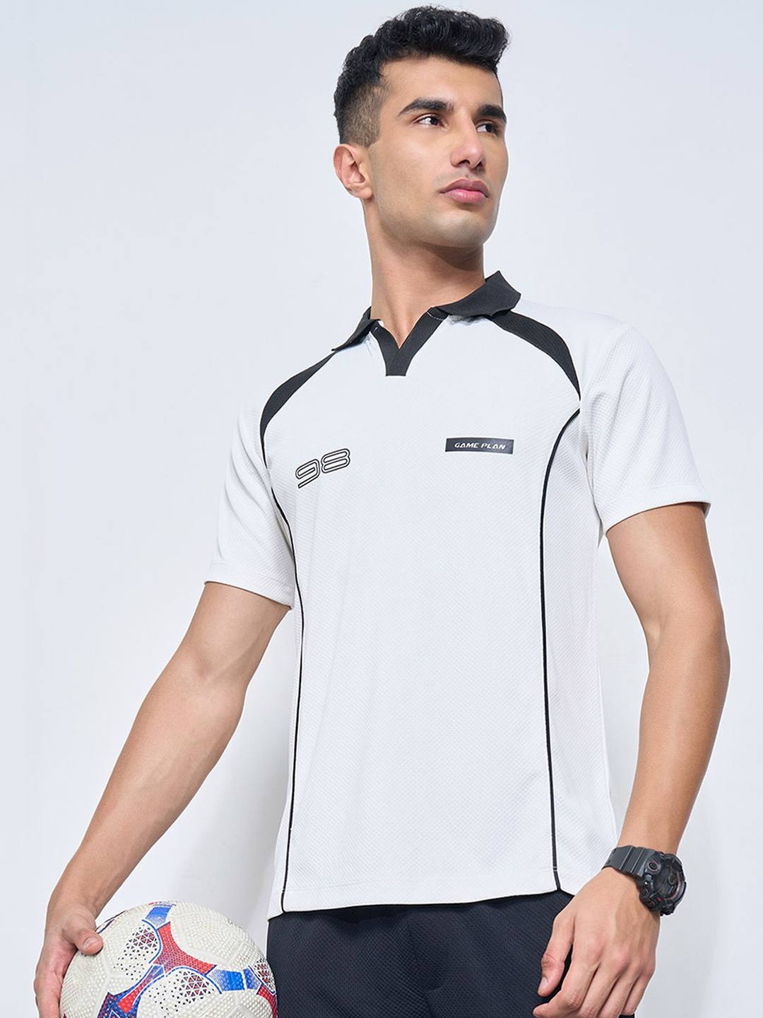 Ajile by Pantaloons Men Brand Logo Colourblocked Polo Collar Pockets T-shirt