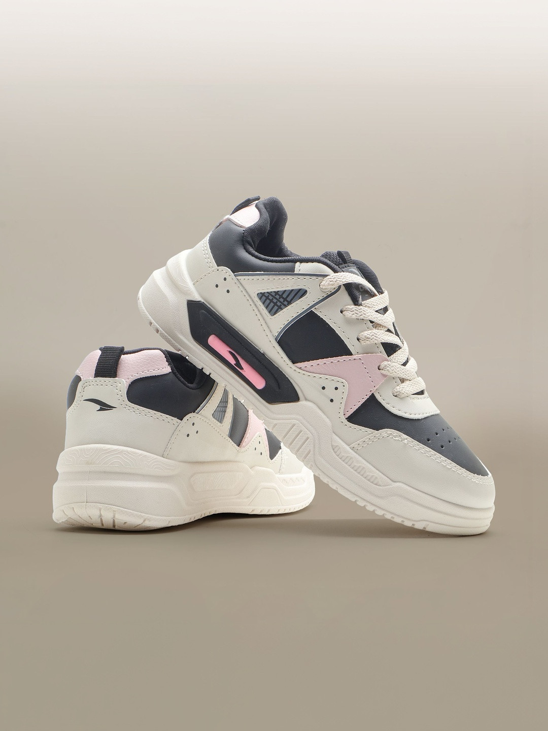 Asian Women Stella-01 Colourblocked Lace Up Sneakers