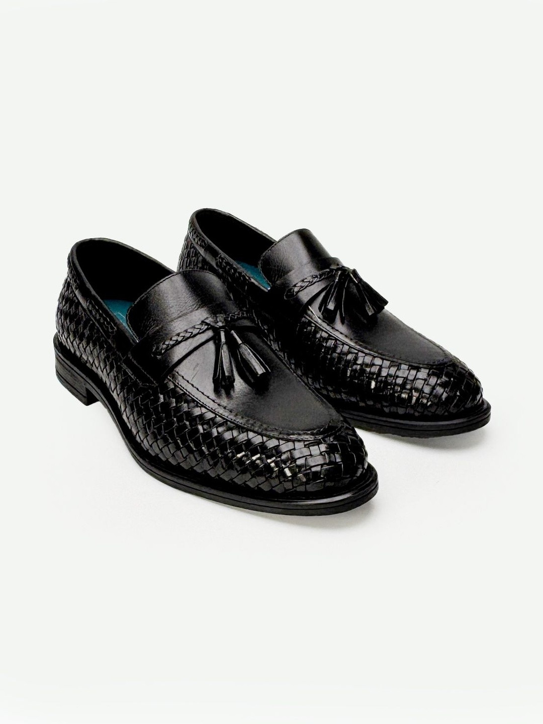 HEEL YOUR SOLE YAGO Men Textured Round Toe Tassel Formal Loafers