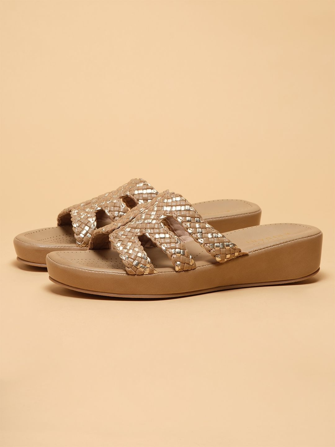 ERIDANI Janika Women Textured Open Toe Flats