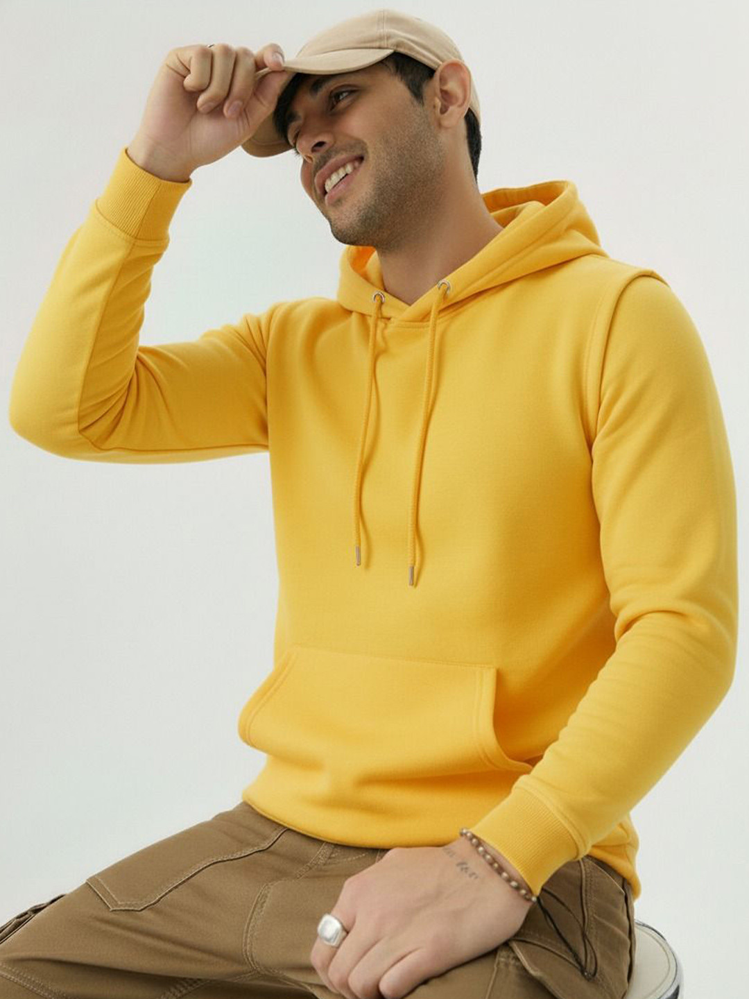 Try This Mens Yellow Hooded Long Sleeves Sweatshirt