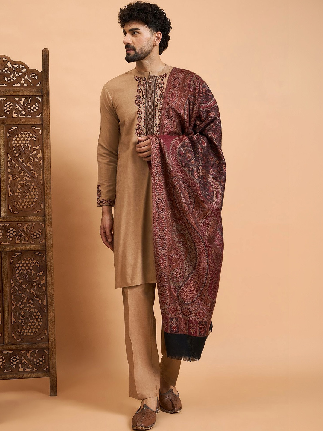 House of Pataudi Winter Pashmina Embroidered Straight Kurta & Trousers With Shawl