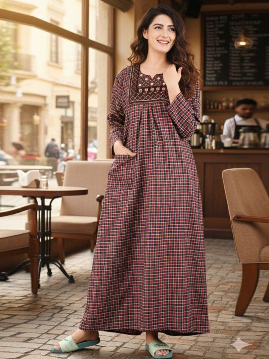 MAYA PRINT Printed Maxi Nightdress