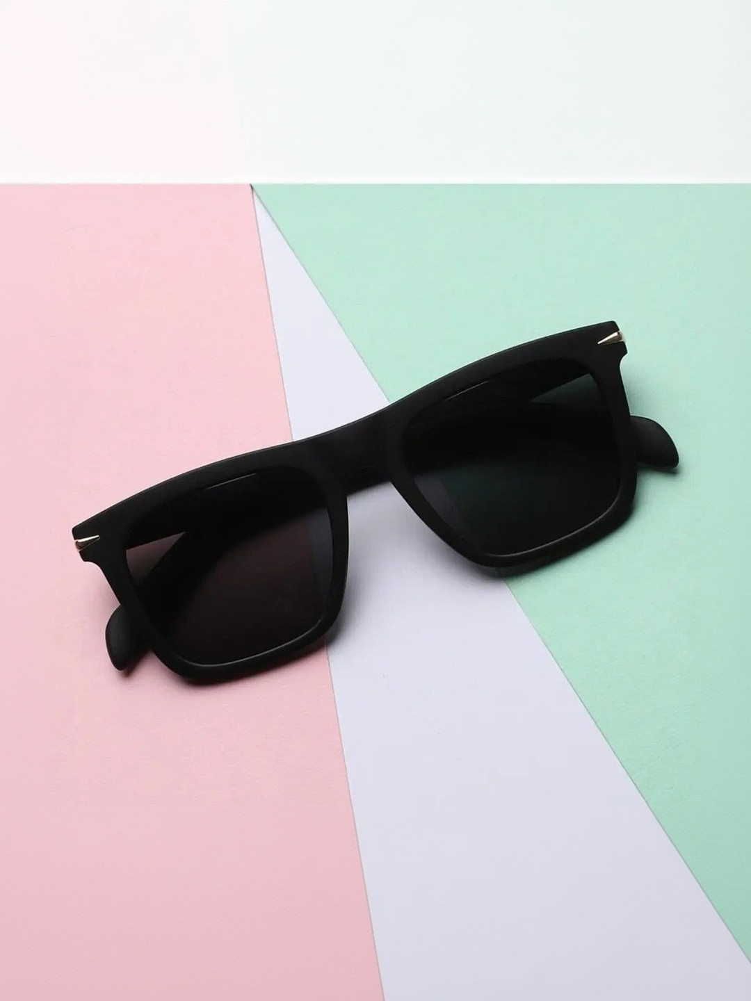 MARSH-X Unisex Grey Lens & Black Wayfarer Sunglasses with
