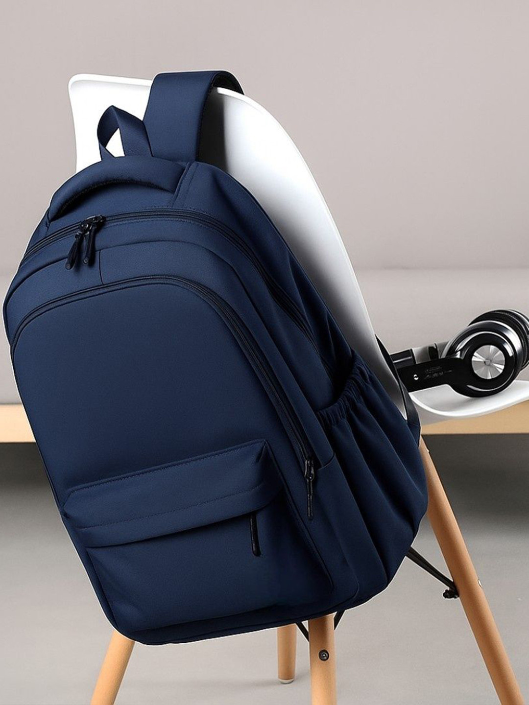 Flamebird Unisex Water-Resistant Padded Compression Straps Backpack