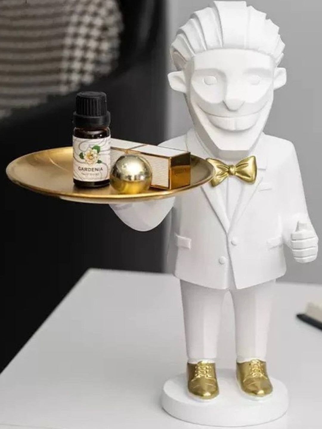 SMOKEY COCKTAIL  Monkey Butler Matte Living Room Showpiece With Serving Tray- 8.2 Inch